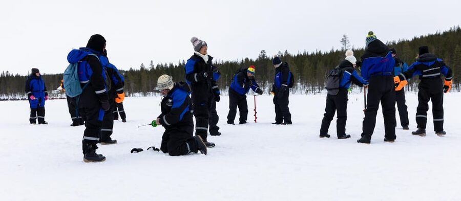 Saariselkä: Ice Fishing Safari by Snowmobile - Practical booking advice for the four-hour trip