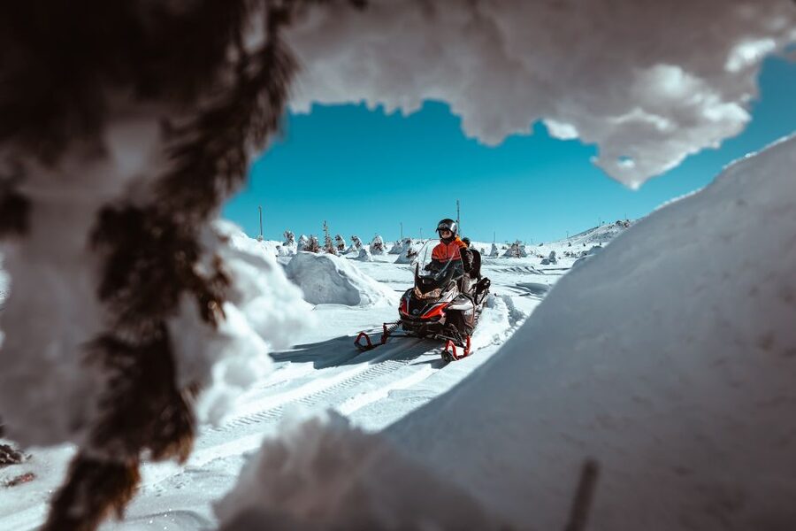 Saariselkä: Snowmobile Adventure for Adults - Practical planning for your day