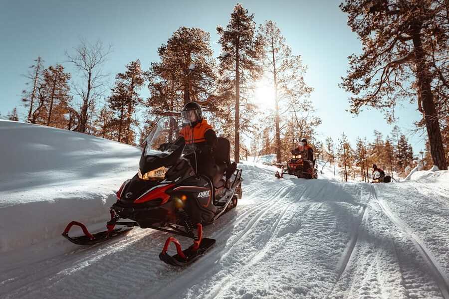 Saariselkä: Snowmobile Ride with Hot Drinks - Key points to know before you book