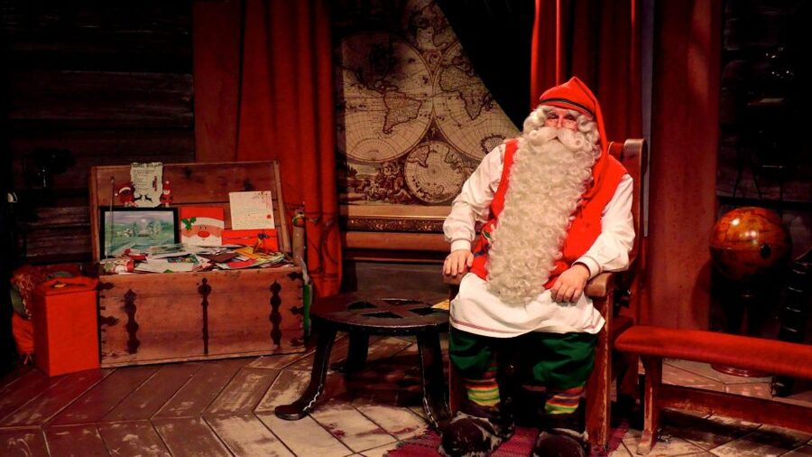 Santa Claus Village Guided Tour & Arctic Circle certificate - Crossing the Arctic Circle in Rovaniemi