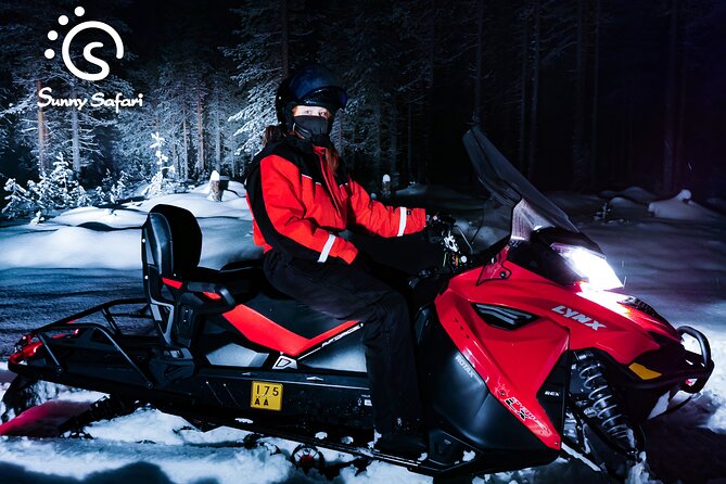 Searching Aurora with Snowmobile - Price, group size, and overall value
