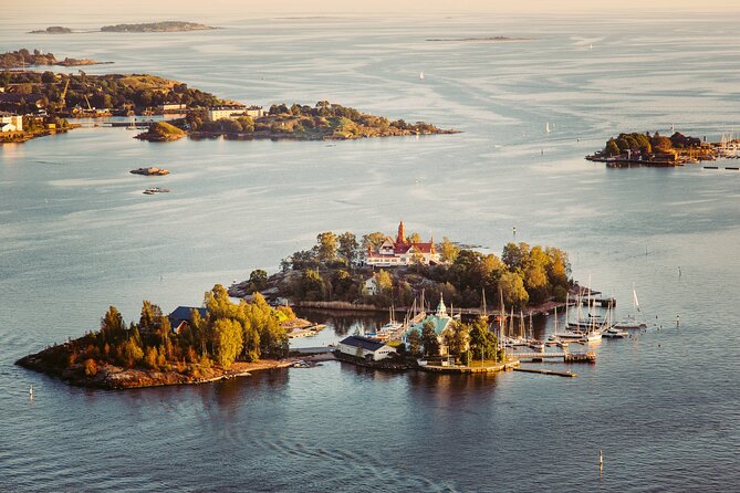 Sightseeing Helicopter Tour in Helsinki 45 Minutes - Suomenlinna from above
