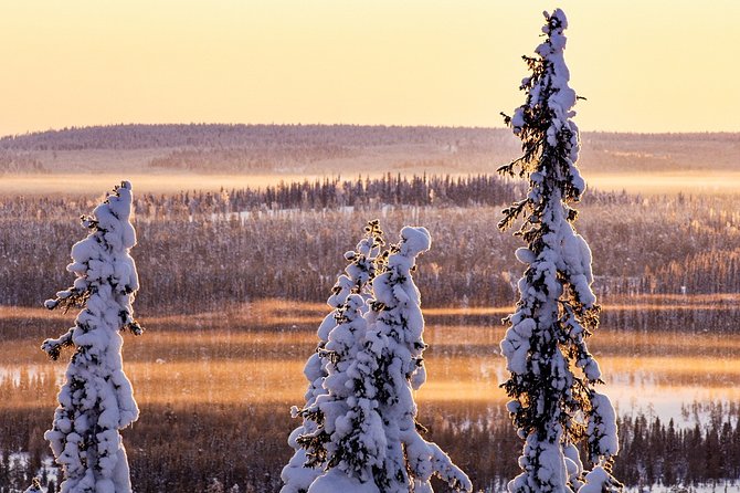 Snowmobile Driving - Morning start - Getting dressed for a Finnish winter ride