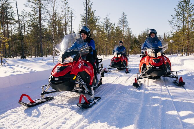 Snowmobile Safari into the Wilderness, Apukka Resort Rovaniemi - Starting at Apukka Resort Adventures
