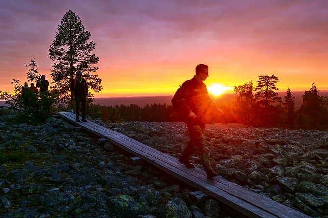 Sunset at the Arctic Circle - Booking details worth noticing