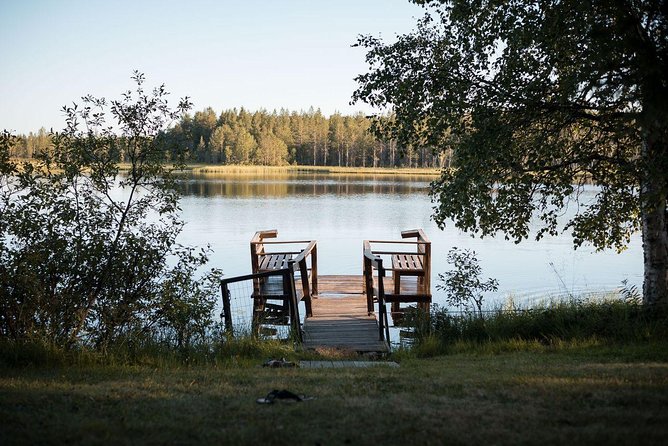 Traditional Lappish evening in the wilderness with dinner - Taking the cold-water plunge