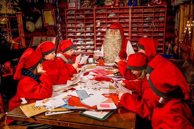 Trip to Arctic Circle, Santa Claus Village and Santas Reindeer - The snowmobile museum adds a small historical stop