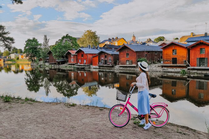 VIP Private Half-Day Trip to Medieval Porvoo from Helsinki - Guides Olga and Tia set the tone