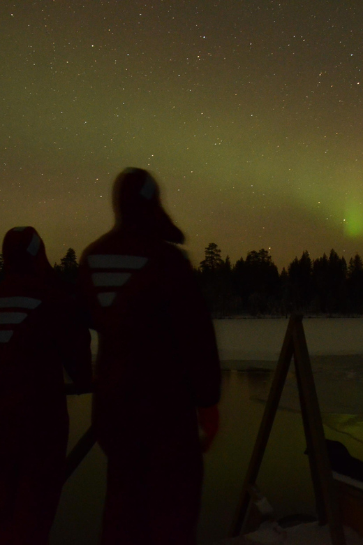 Ylläs: Seeking Northern Lights Photo Tour - What the four-hour evening feels like